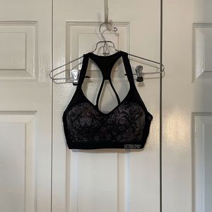 EUC Victoria’s Secret Incredible sports bra